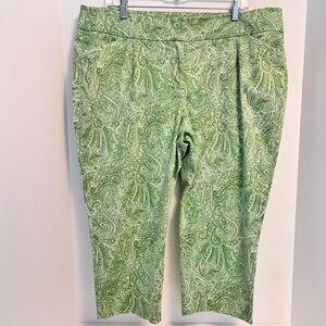 Talbots Woman Petites Heritage Green Paisley Cropped/ Capri Pants Size 16WP